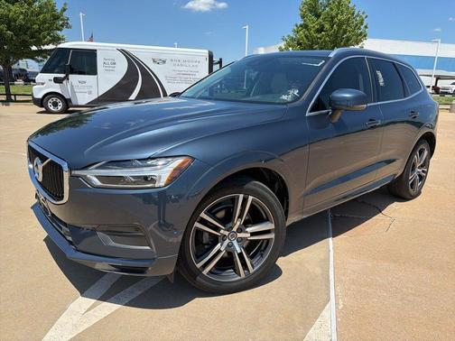 Denim Blue Metallic 2019 Volvo XC60 T5 Momentum