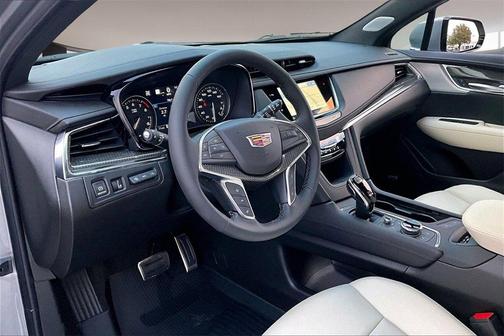 2026 Cadillac XT5 Sport