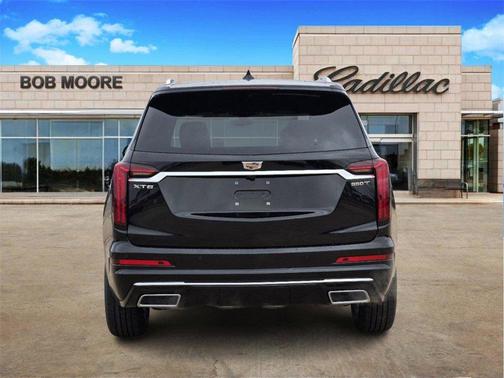 2025 Cadillac XT6 Luxury FWD