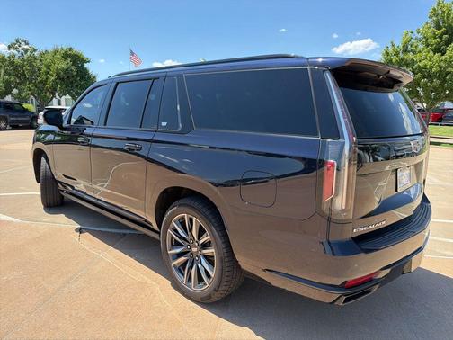 Dark Moon Blue Metallic 2023 Cadillac Escalade ESV Sport