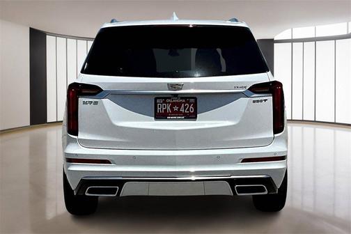 2025 Cadillac XT6 Luxury FWD