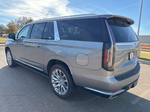 2023 Cadillac Escalade ESV Premium Luxury Platinum