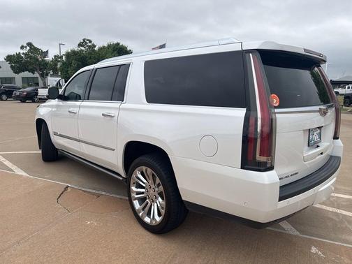 Crystal White Tri-Coat 2020 Cadillac Escalade ESV Platinum