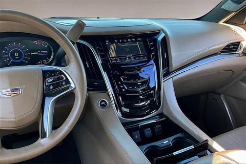 2018 Cadillac Escalade Platinum