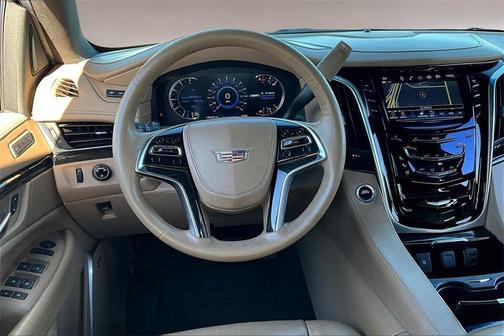 2018 Cadillac Escalade Platinum