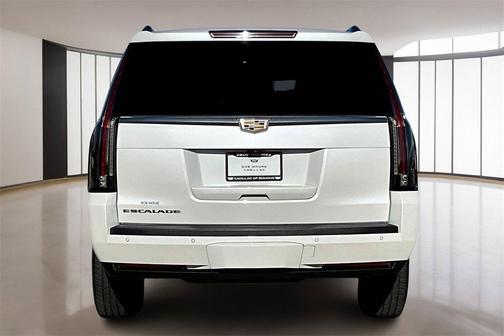 2018 Cadillac Escalade Platinum