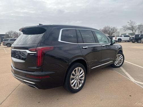 2024 Cadillac XT6 Premium Luxury AWD