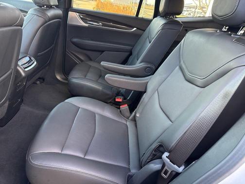 2023 Cadillac XT6 Sport AWD