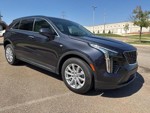 2023 Cadillac XT4 Luxury