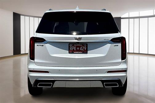 2025 Cadillac XT6 Premium Luxury FWD