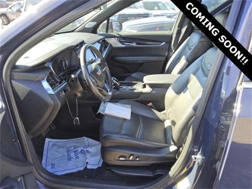 2025 Cadillac XT6 Premium Luxury FWD