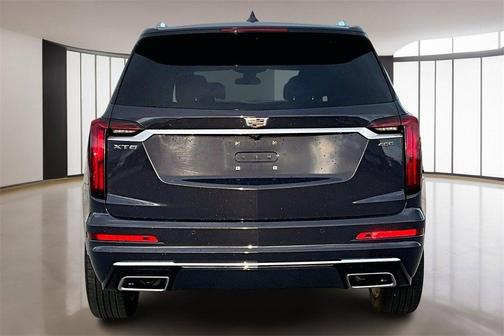 2025 Cadillac XT6 Premium Luxury FWD