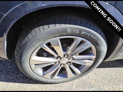 2025 Cadillac XT6 Premium Luxury FWD