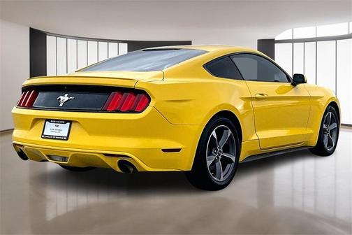 2015 Ford Mustang V6