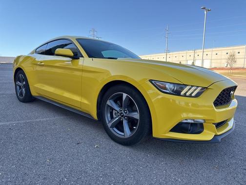 2015 Ford Mustang V6