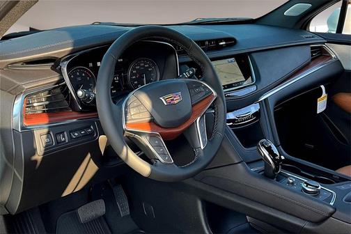 2025 Cadillac XT5 Premium Luxury