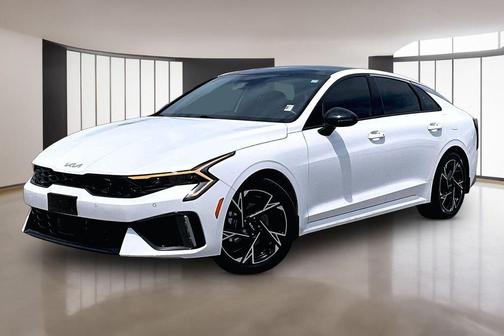 Snow White Pearl 2025 Kia K5 GT-Line