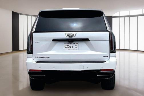 Crystal White Tri-Coat 2025 Cadillac Escalade Sport