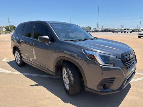 Magnetite Gray Metallic 2023 Subaru Forester