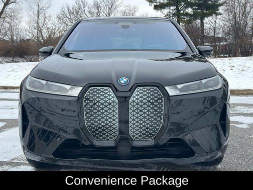 2025 BMW iX xDrive50