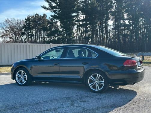 2014 Volkswagen Passat 2.5L SE