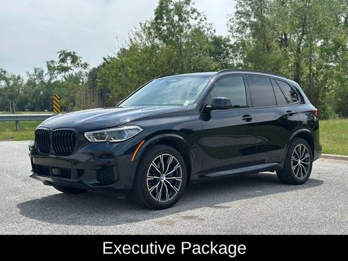 Carbon Black Metallic 2023 BMW X5 xDrive40i