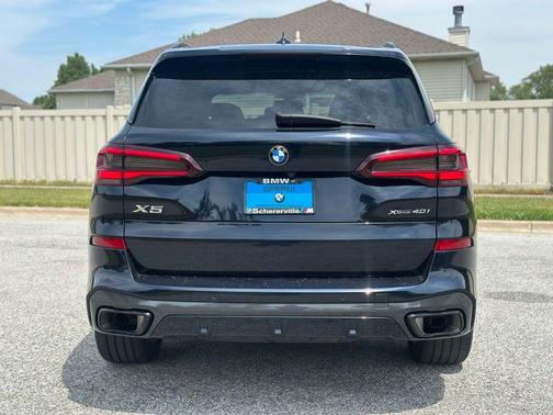 Carbon Black Metallic 2023 BMW X5 xDrive40i