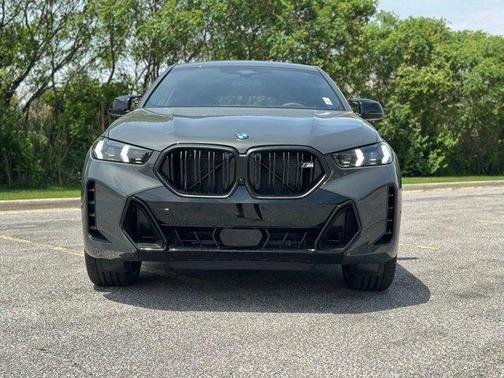 C36 2027 BMW X6 M60i