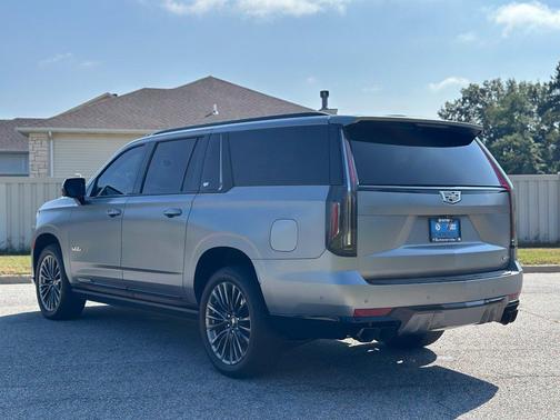 Silver Metallic 2023 Cadillac Escalade ESV V-Series