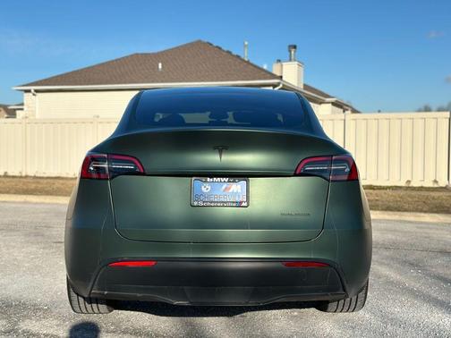 2024 Tesla Model Y Long Range