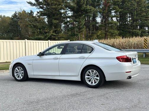 2016 BMW 528 i xDrive
