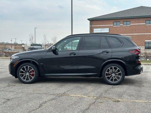 Black Sapphire Metallic 2026 BMW X5 xDrive40i