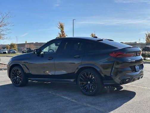 2026 BMW X6 M60i