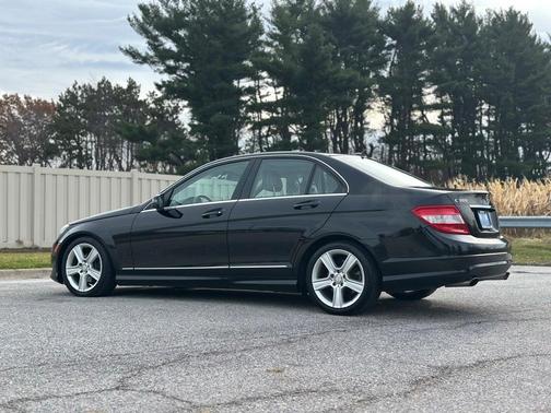 2011 Mercedes-Benz C-Class C 300