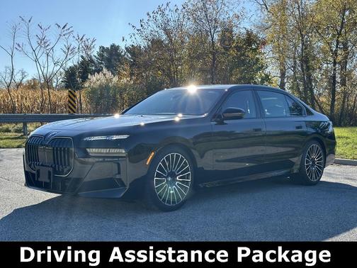 2025 BMW 740 i xDrive