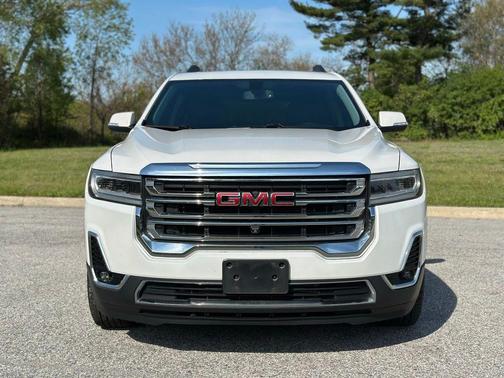 White Frost Tri-Coat 2020 GMC Acadia SLT