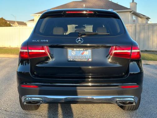 2017 Mercedes-Benz GLC 300 Base
