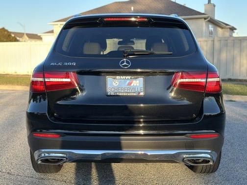 2017 Mercedes-Benz GLC 300 Base