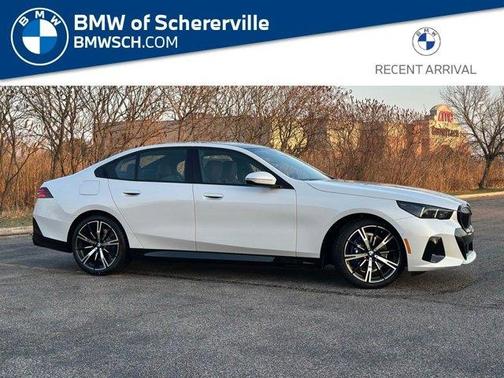 Mineral White Metallic 2026 BMW 530 i xDrive
