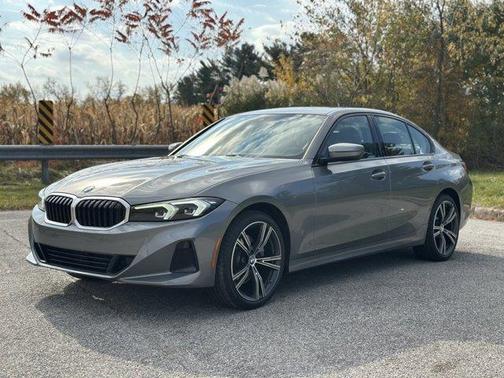 2023 BMW 330 i xDrive