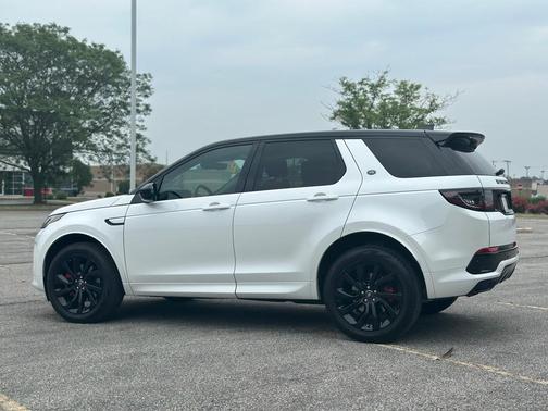 2023 Land Rover Discovery Sport SE R-Dynamic