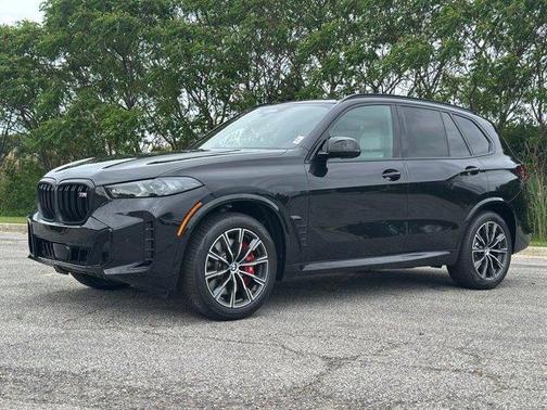 Black Sapphire Metallic 2026 BMW X5 M60i