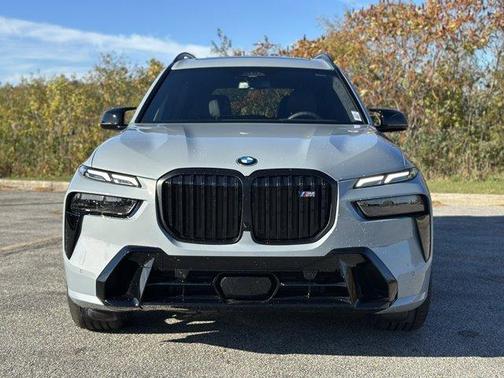 2026 BMW X7 M60i