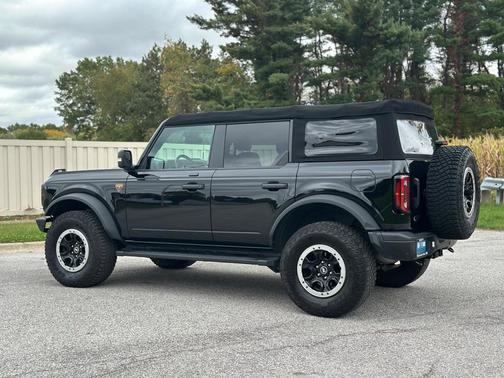 2022 Ford Bronco Badlands