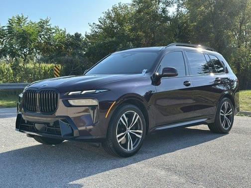 2023 BMW X7 xDrive40i