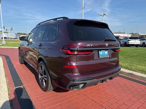2023 BMW X7 xDrive40i