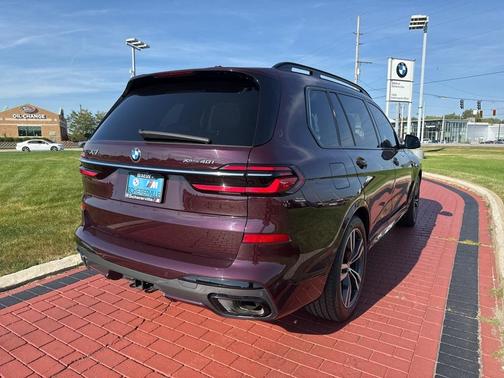 2023 BMW X7 xDrive40i