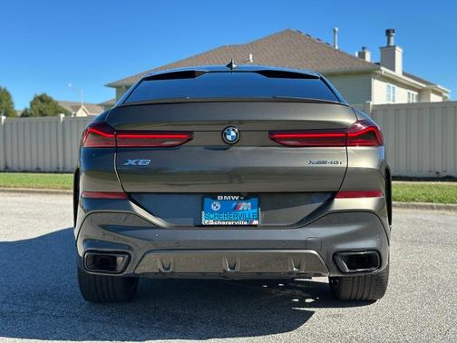 2022 BMW X6 xDrive40i
