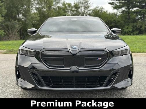 2024 BMW i5 M60
