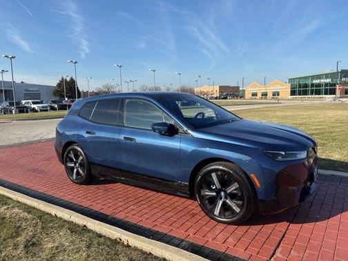 2024 BMW iX xDrive50